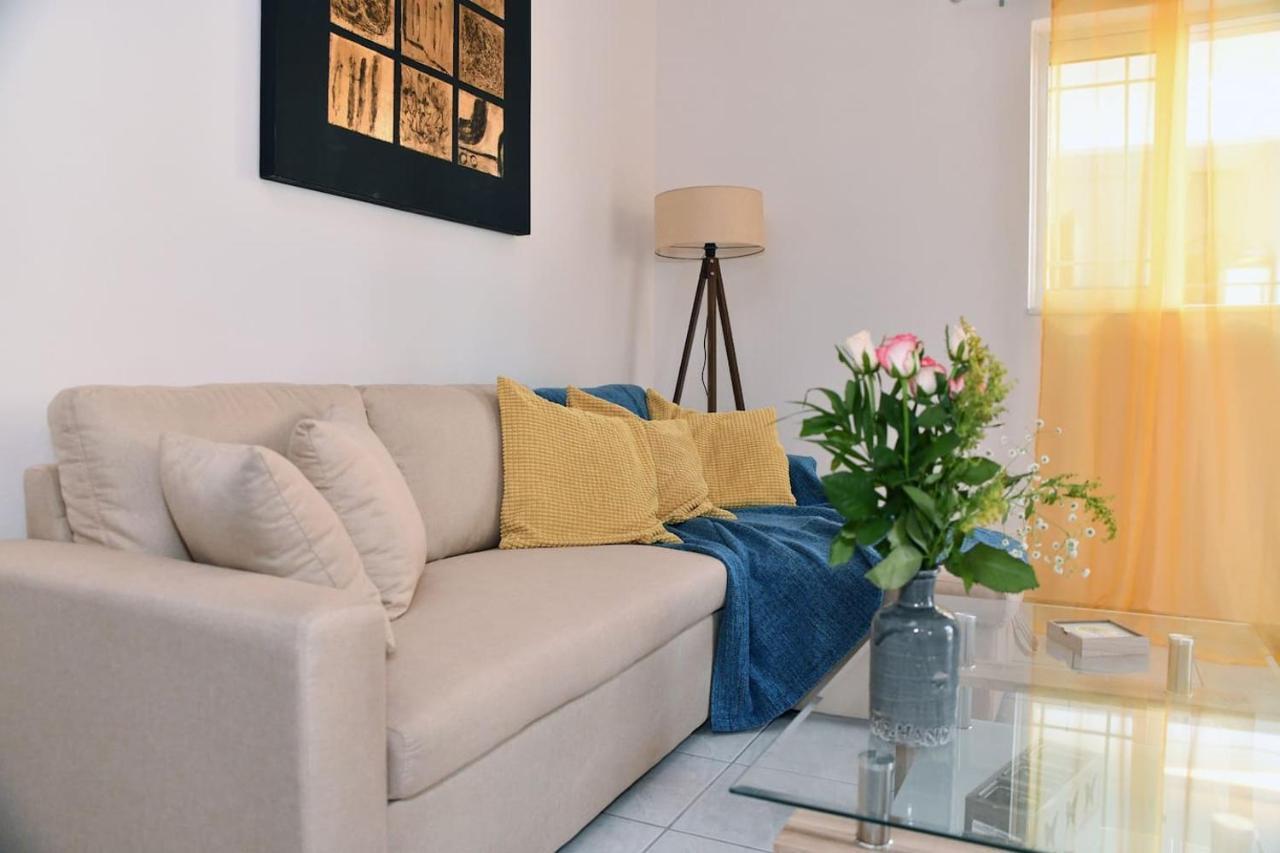 Sofie'S Port View Apartment Kokkinos Pirgos Ngoại thất bức ảnh